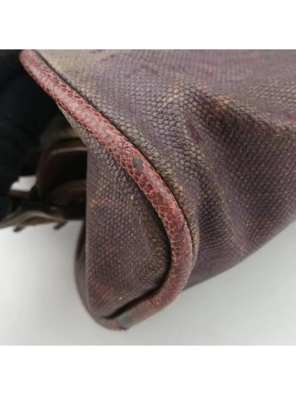Louis Vuitton Graduate Violet Monogram Jocks Handbag